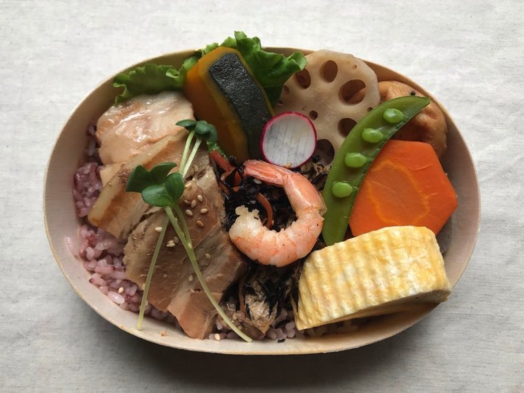 Japanese bento by Food Truck Yuragi