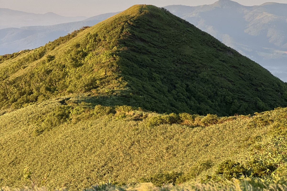 Green slopes with Mt. Yotei view from Annupuri